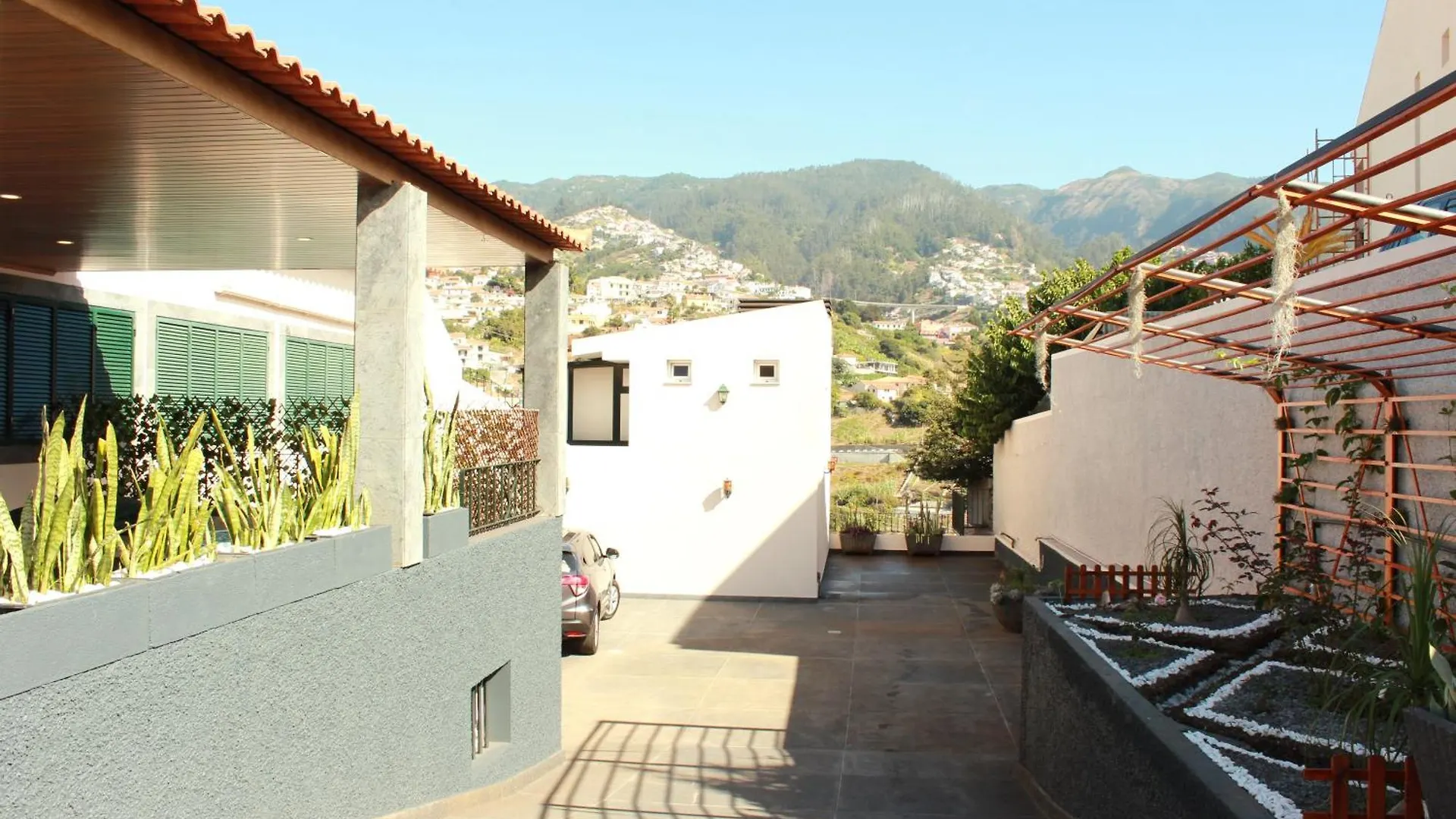 Madeira Home Spacious Accommodation Funchal