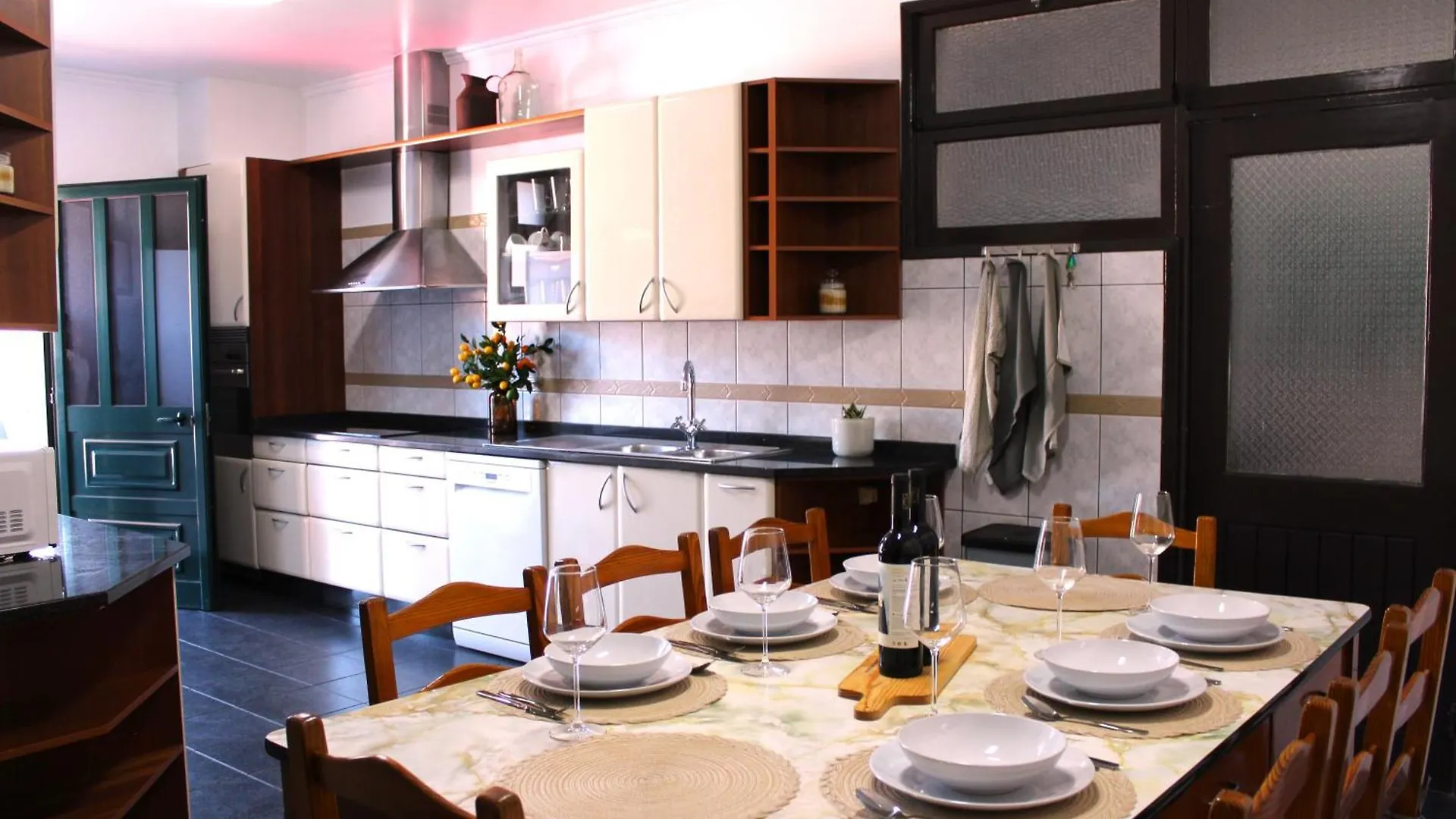 Madeira Home Spacious Accommodation Funchal  Portugalsko