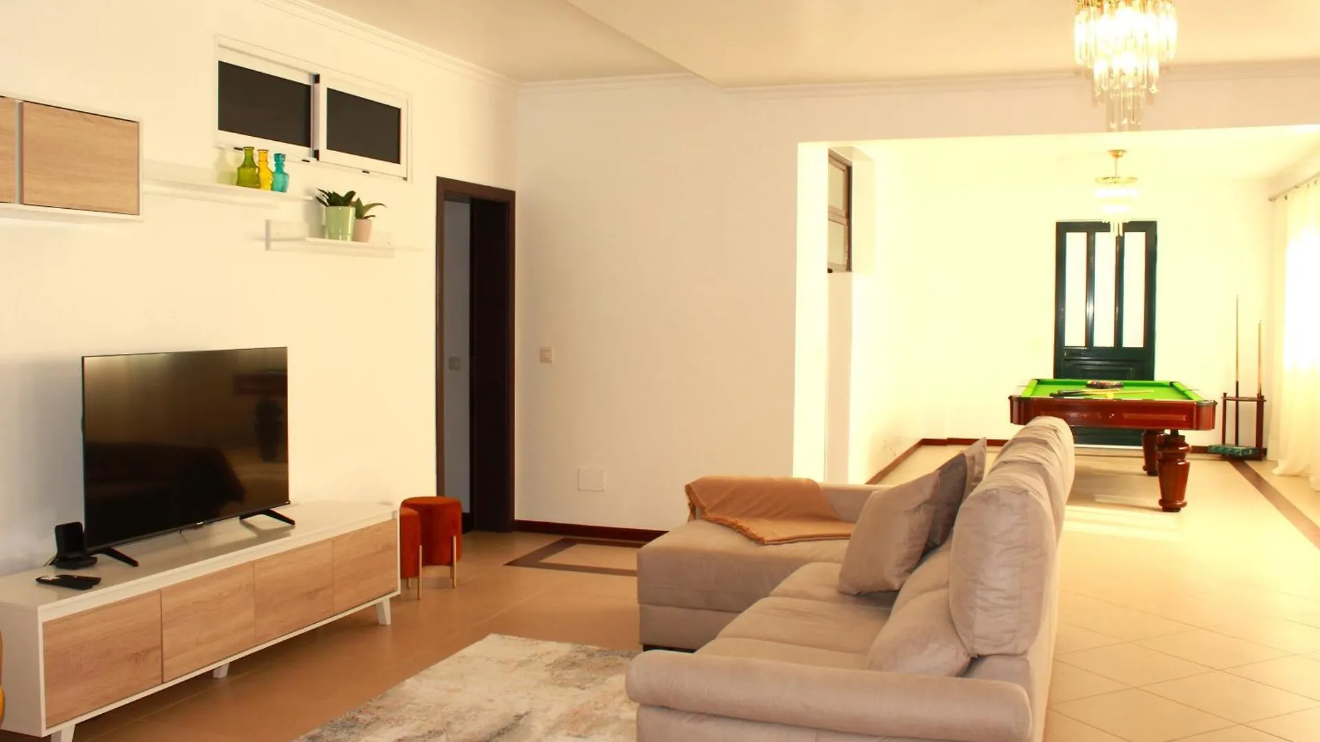Madeira Home Spacious Accommodation Funchal  Funchal (Madeira)