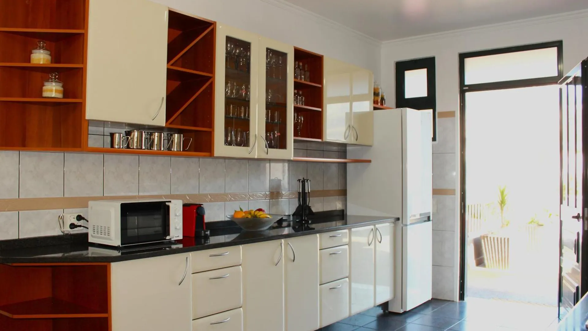 Madeira Home Spacious Accommodation Funchal  0*, Funchal (Madeira)